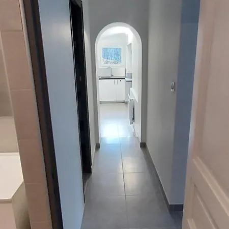 T2 Indépendant Dans Maison Confort Apartamento *